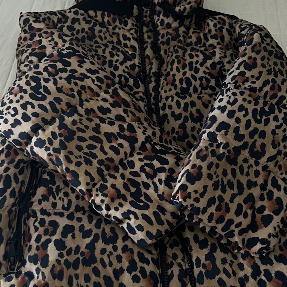 Gap Leopard Print Puffer Jacket - image 4